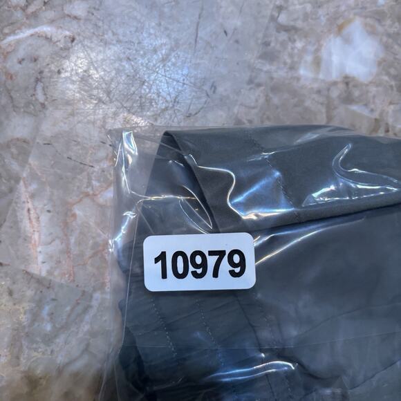 Lululemon Shorts Mens Small Green Bowline 8” Stretch Gym Lounge Essentials - Picture 8 of 8